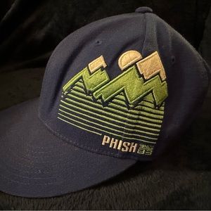 Phish band official dry goods flex fit hat size 6&7/8 to 7&1/4 range. Worn